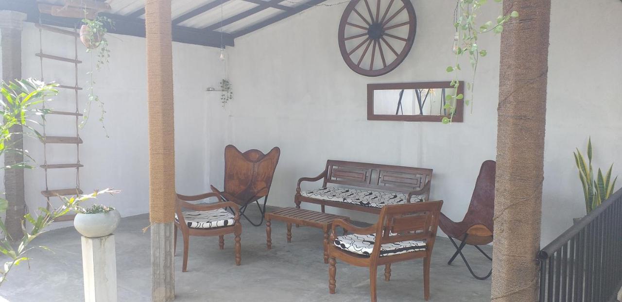 Villa No34 Хіккадува Екстер'єр фото